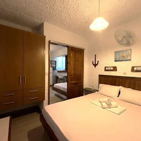 Haus Niko And Apartamento Nea Poteidaia