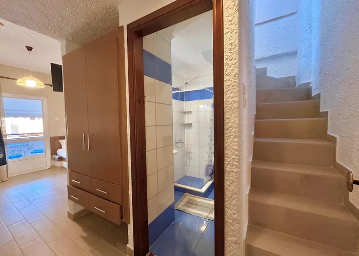 Haus Niko Potidée